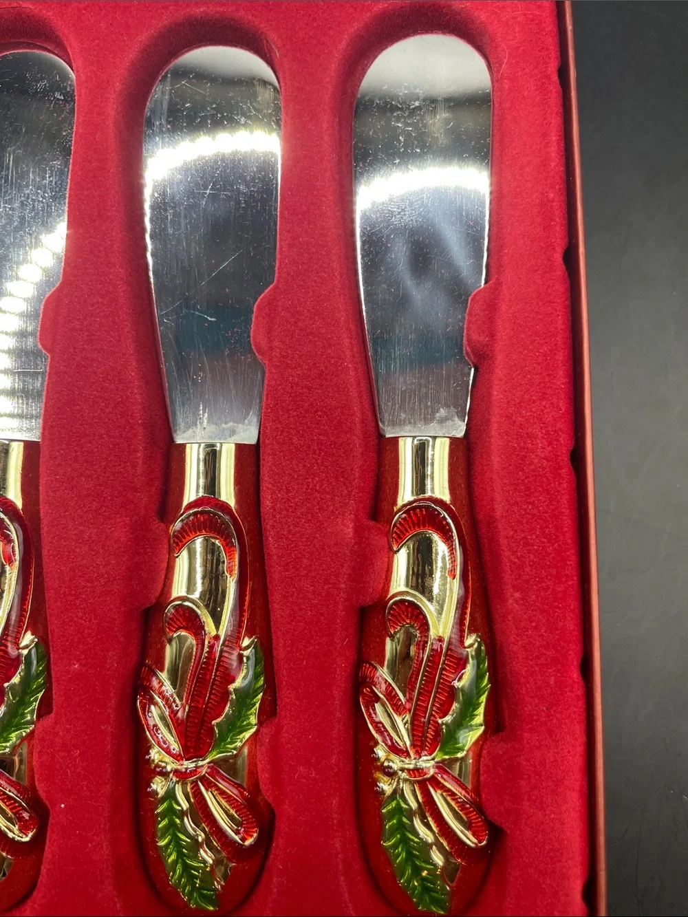 Retired Lenox Holiday Nouveau Cheese Spreaders Set of 4 in Original Box, Brass
